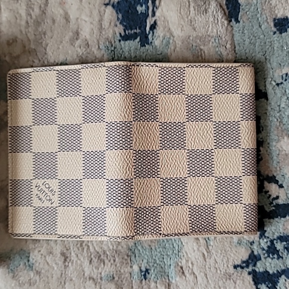 Louis Vuitton Azure Card Case - Picture 9 of 16